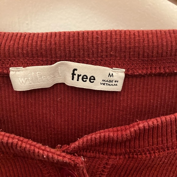 Wilfred long sleeve red shirt medium. - Picture 2 of 5